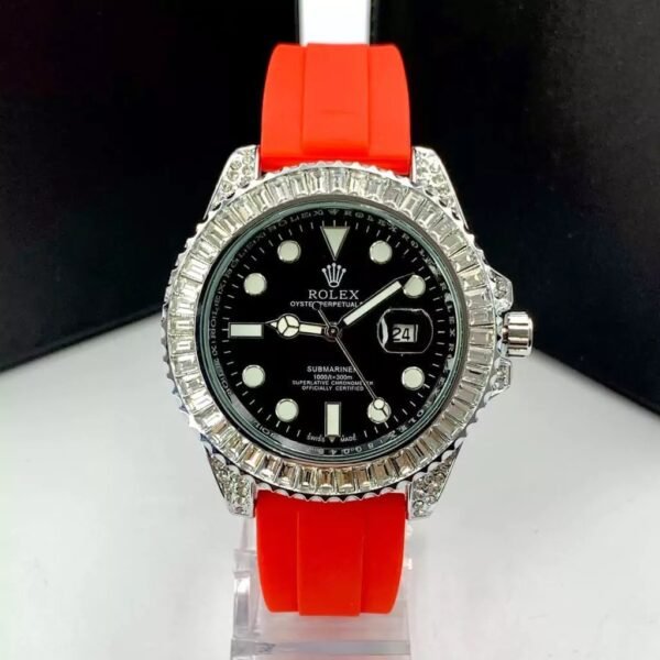 Rolex Submariner Cravejado - RLX143831
